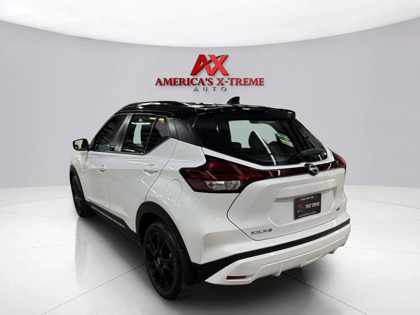 Nissan Kicks photo 6
