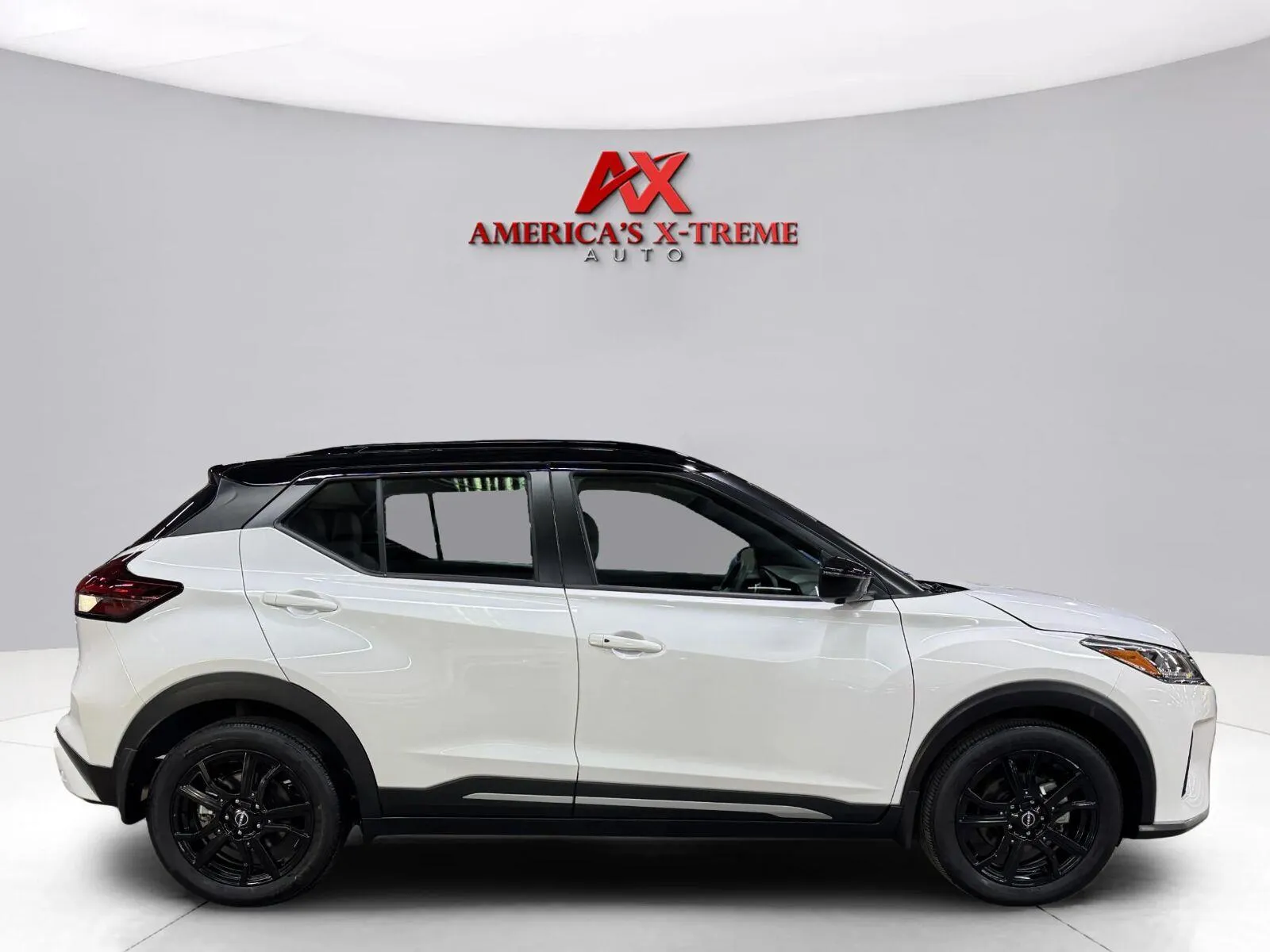 Nissan Kicks photo 9