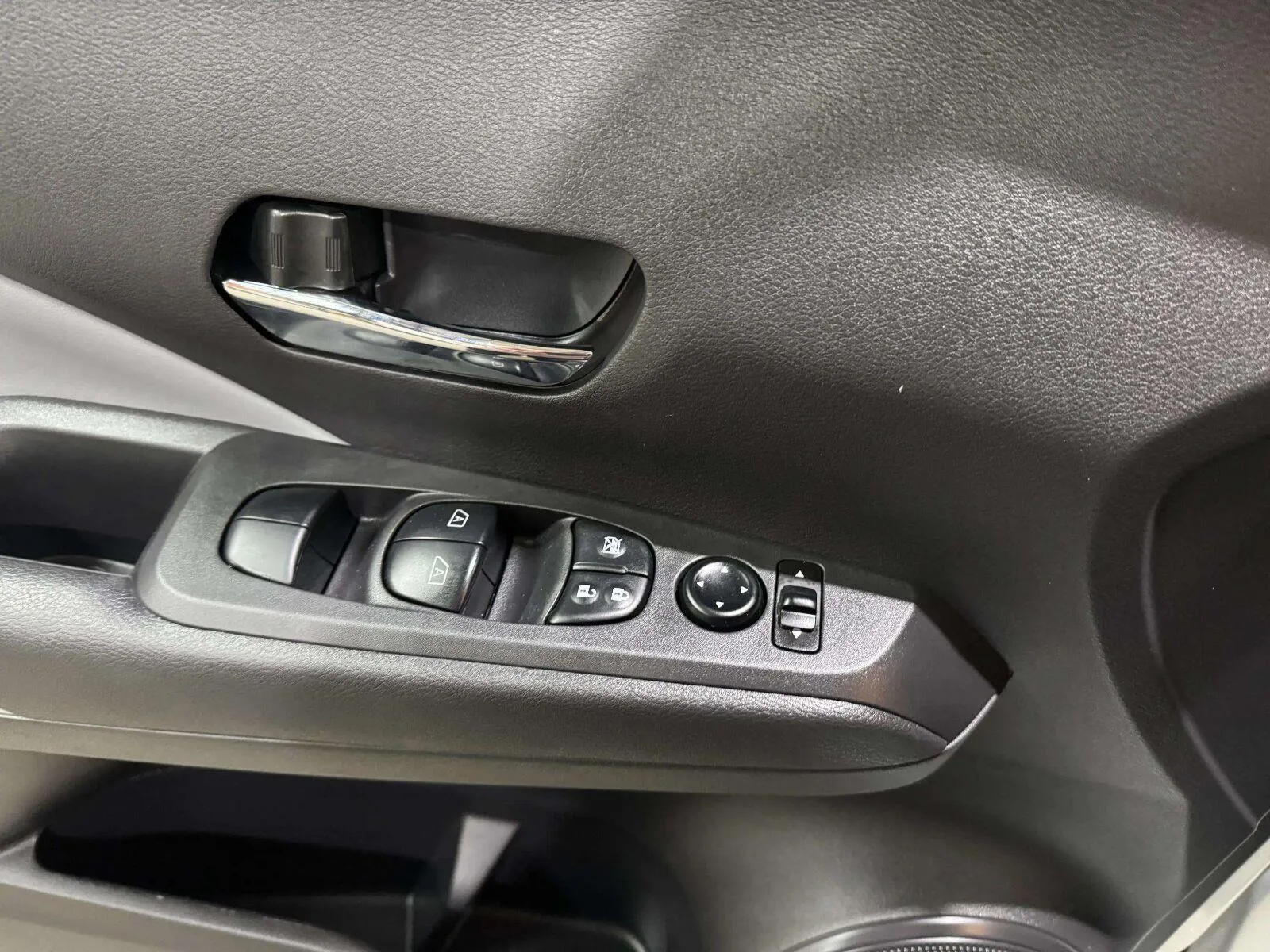 Nissan Kicks photo 23