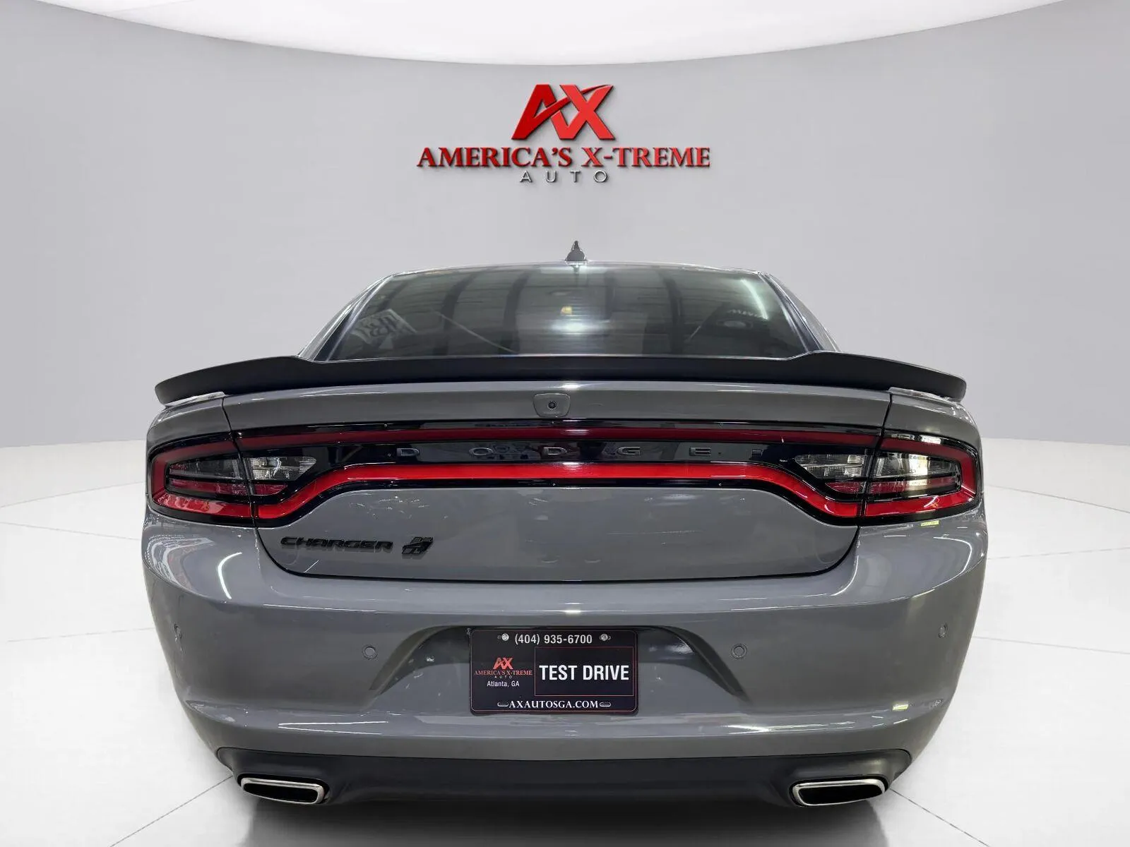 Dodge Charger photo 7