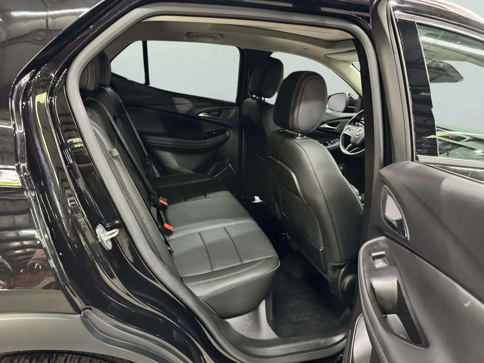 Buick Encore GX photo 32