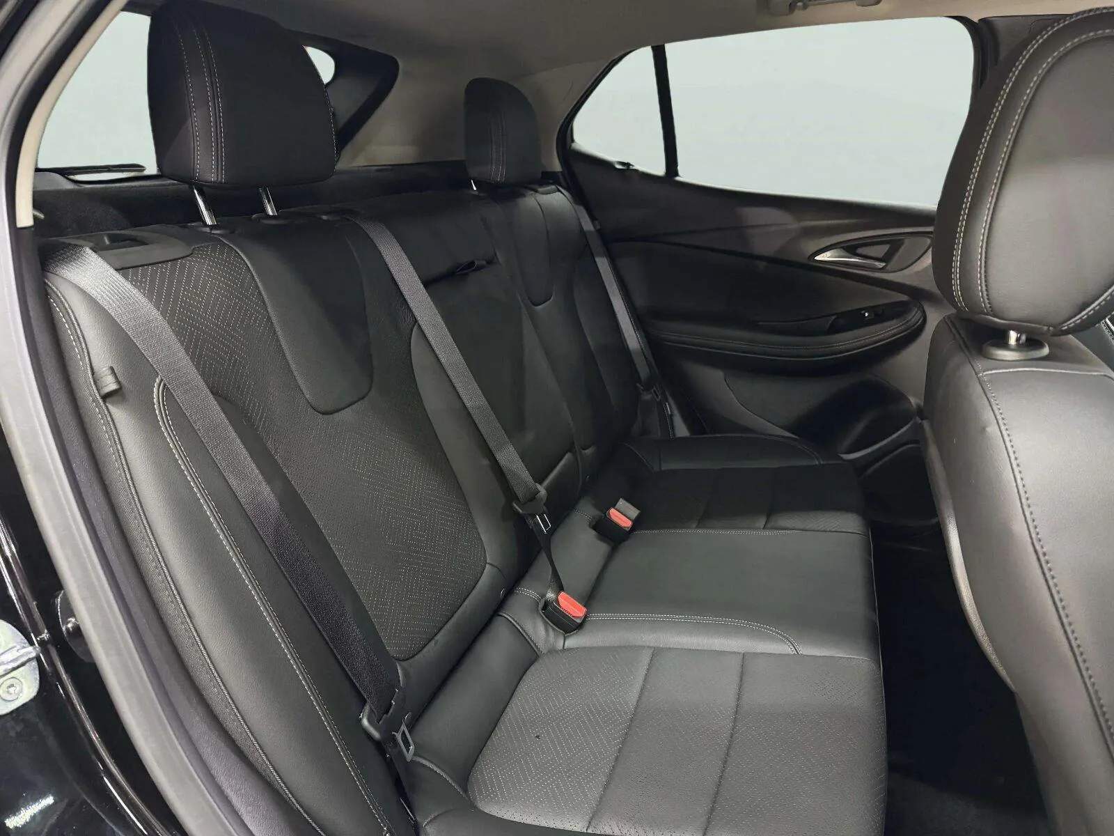 Buick Encore GX photo 33