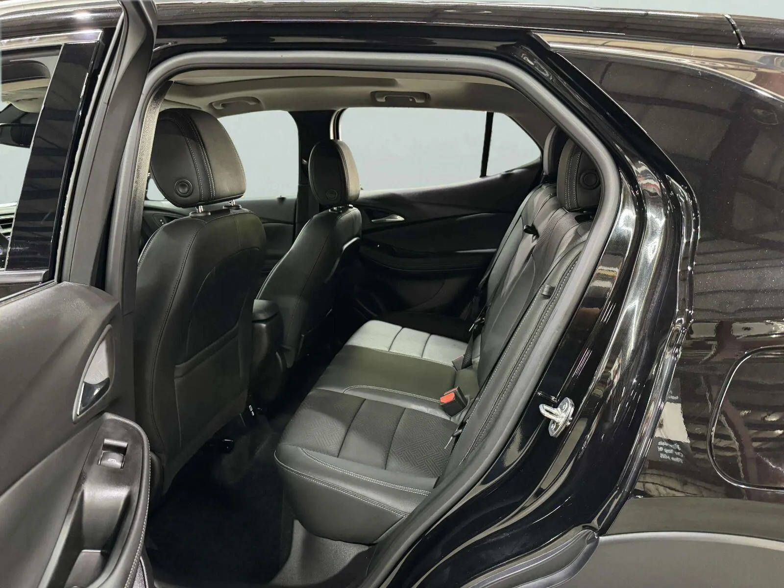 Buick Encore GX photo 35