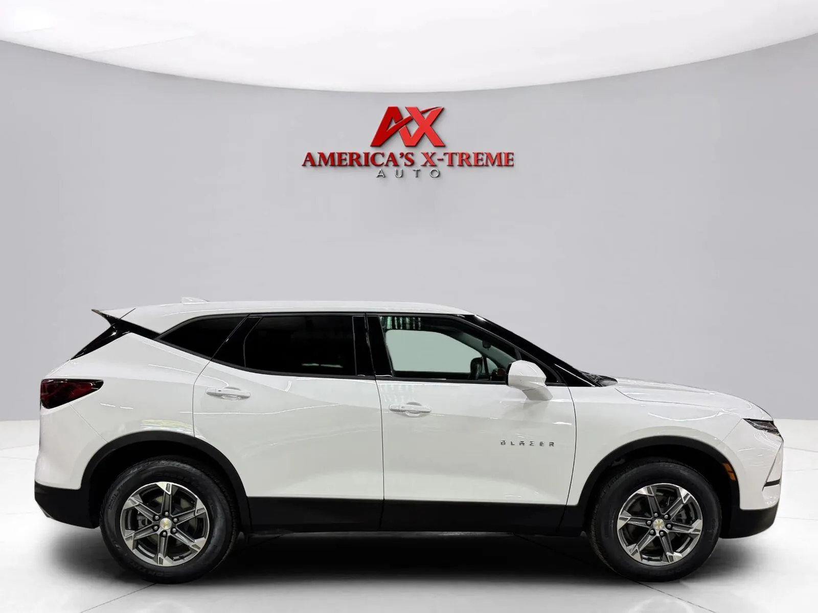 Chevrolet Blazer photo 9