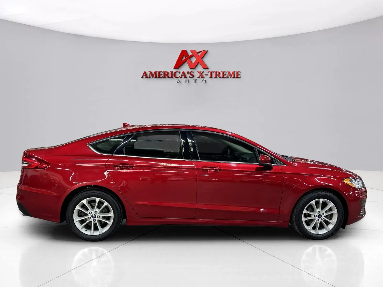 Ford Fusion photo 8