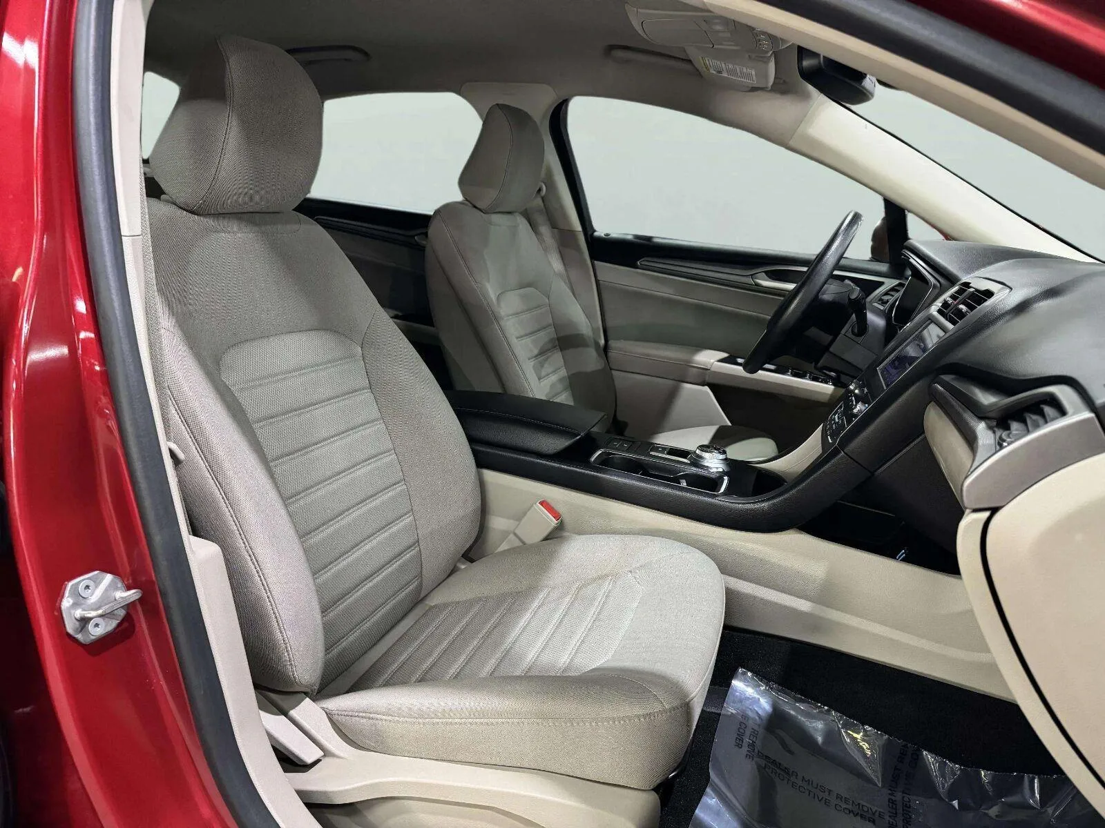 Ford Fusion photo 34