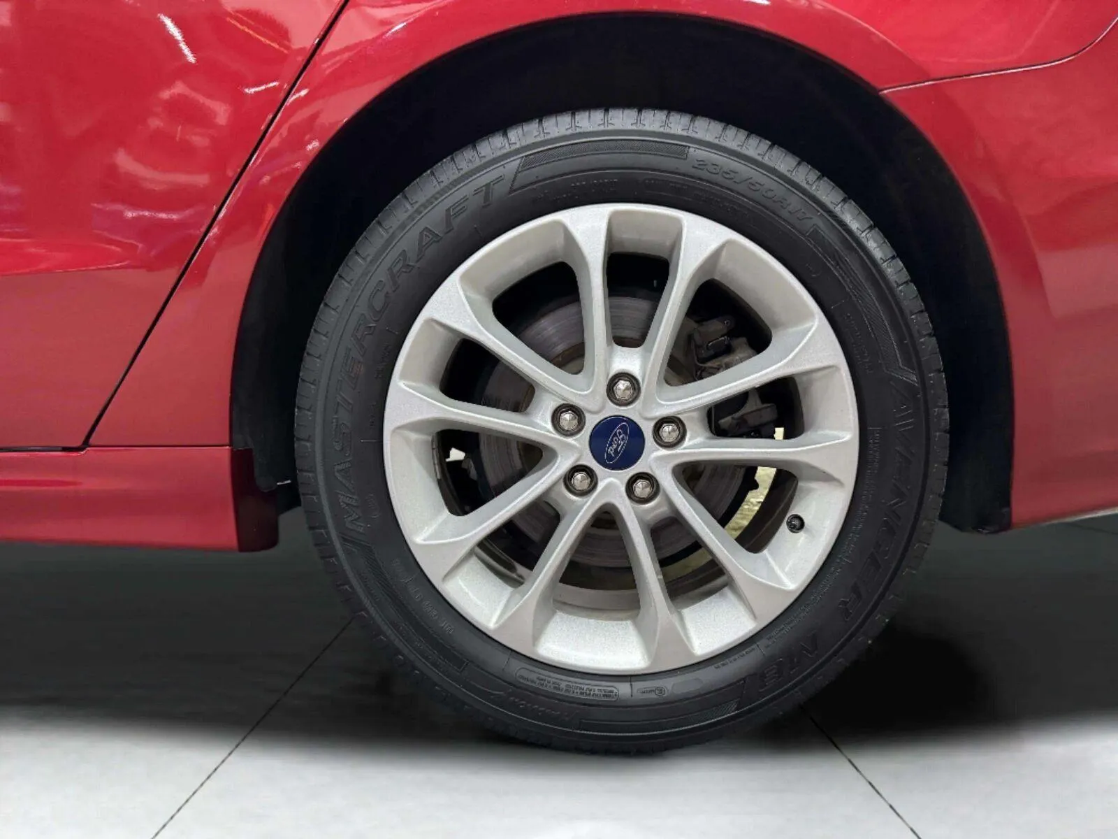 Ford Fusion photo 41