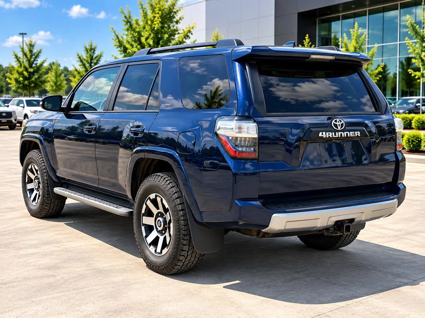 Toyota 4Runner photo 2