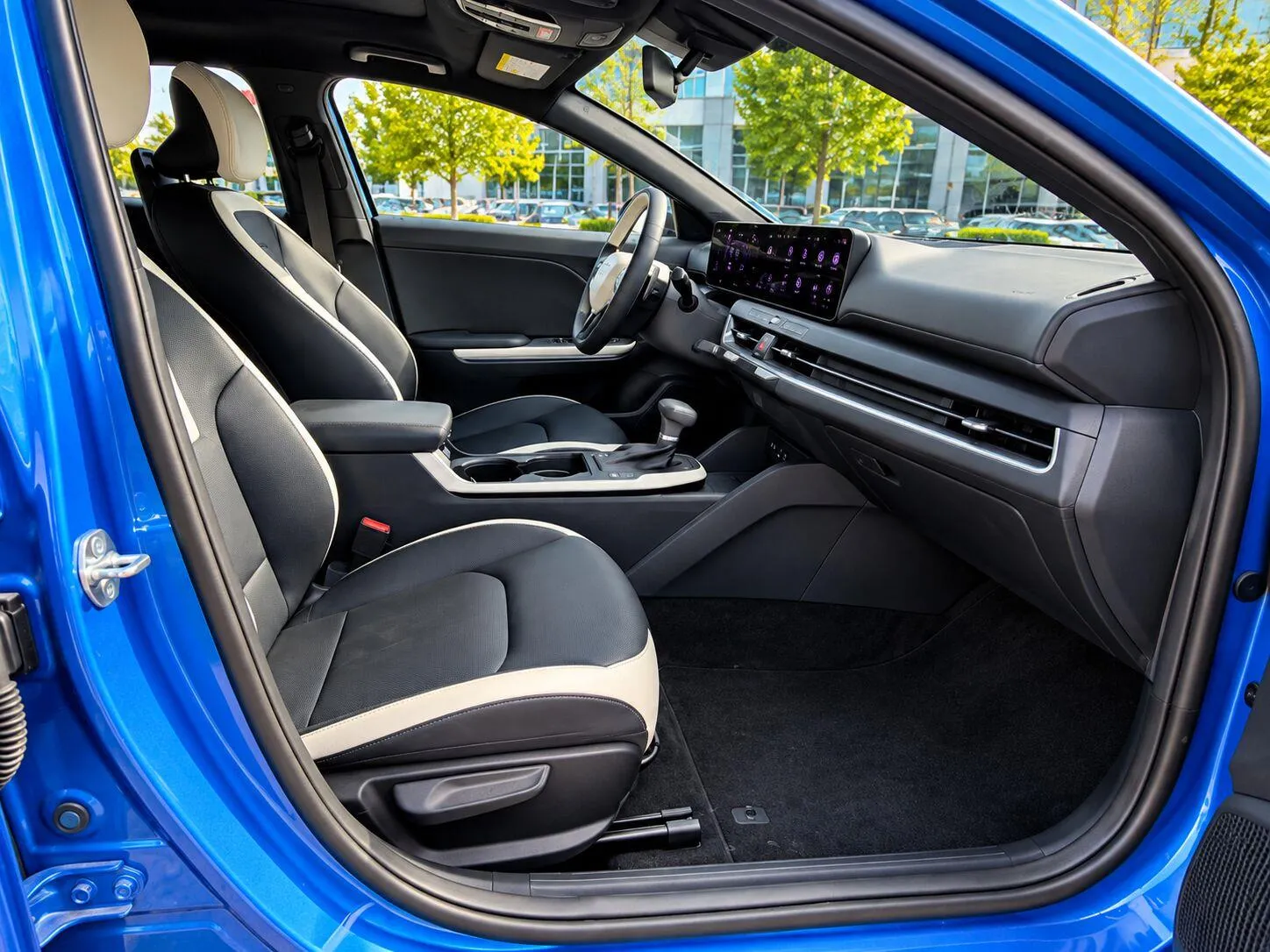 Kia K4 photo 16