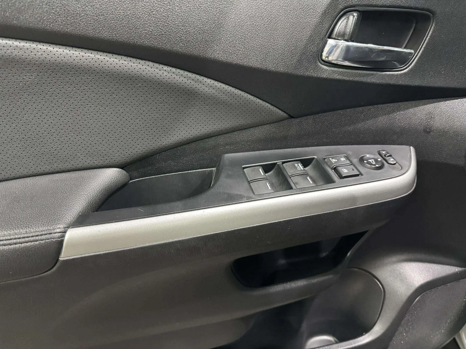 Honda CR-V photo 17
