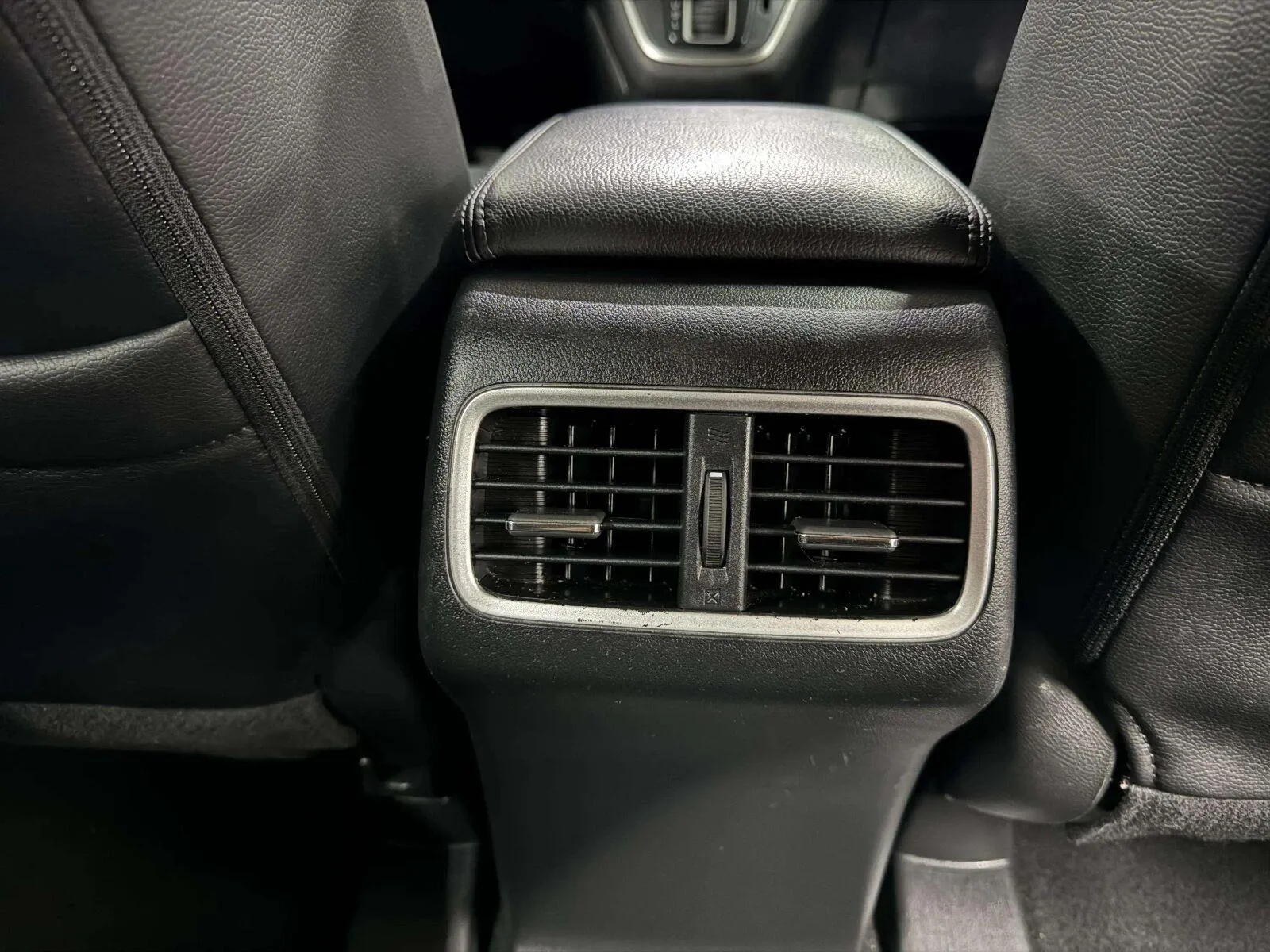 Honda CR-V photo 35