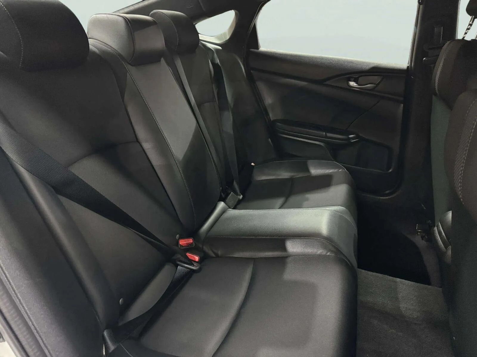 Honda Civic photo 30