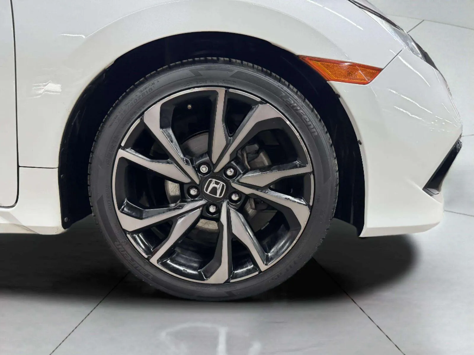 Honda Civic photo 40