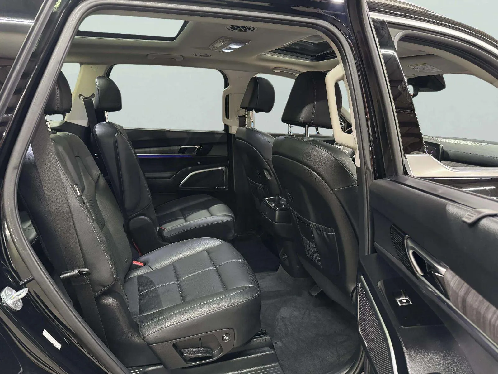 Kia Telluride photo 35