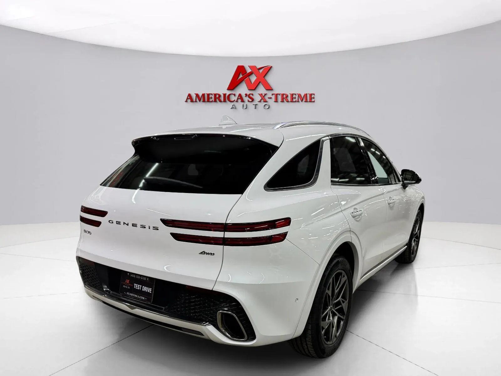 Genesis GV70 photo 8