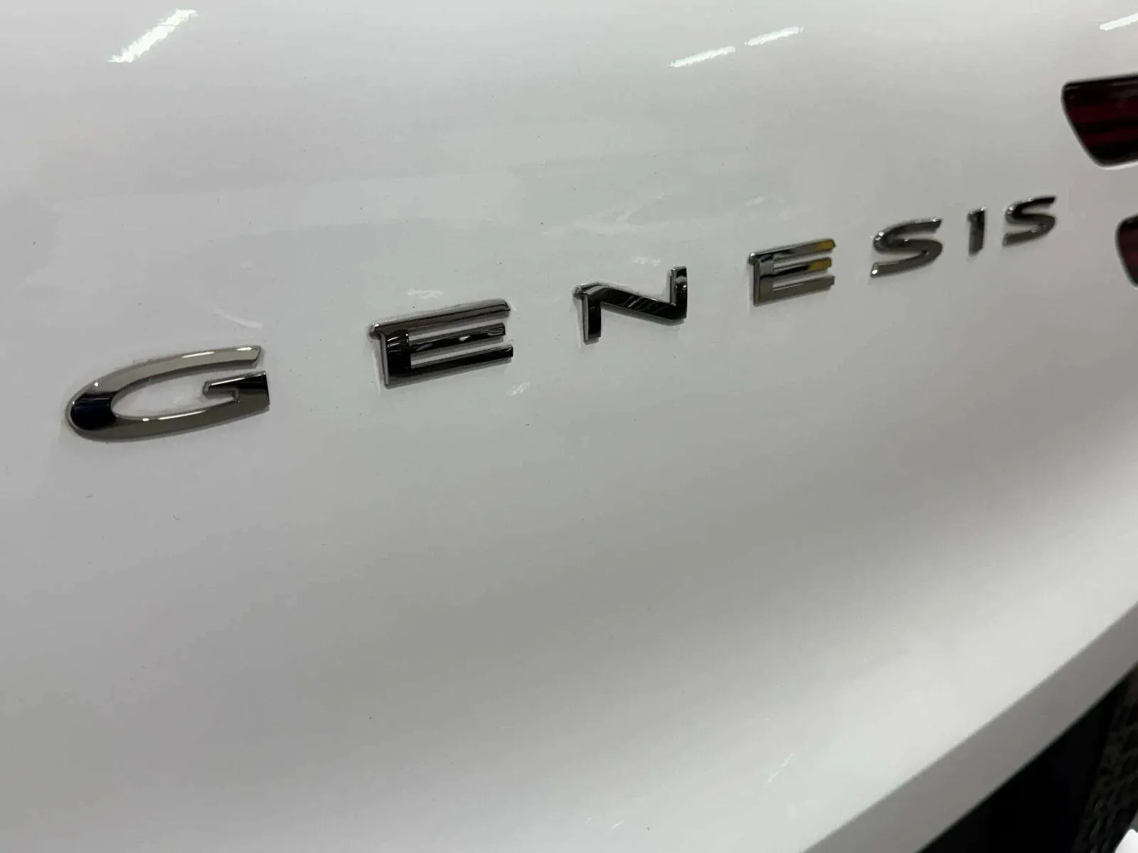 Genesis GV70 photo 19