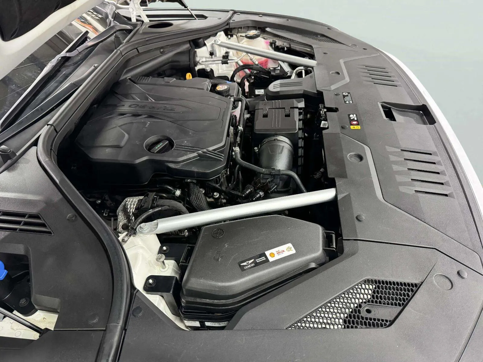 Genesis GV70 photo 58