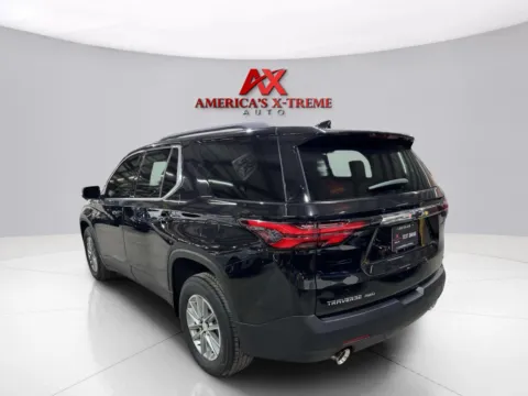 Another view of 2023 Chevrolet Traverse LT Cloth for sale in Atlanta, GA at AX Auto Inc.