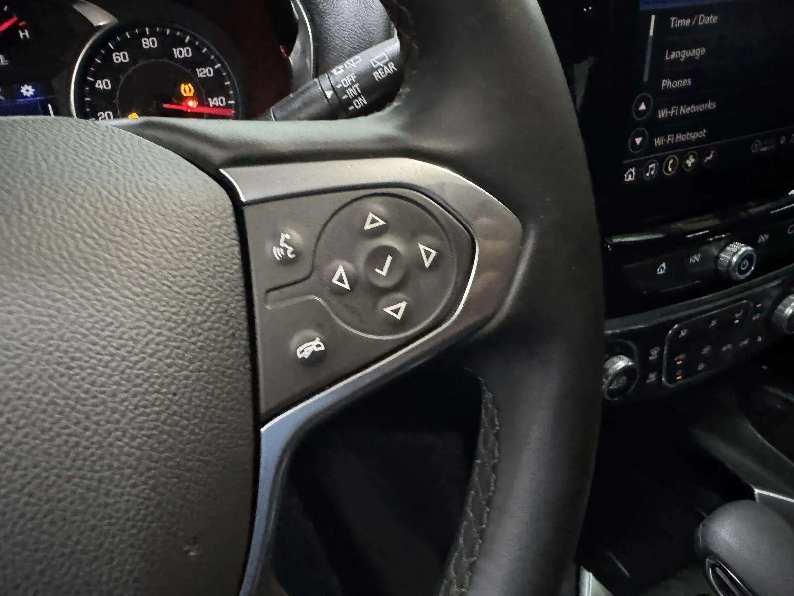 Chevrolet Traverse photo 28