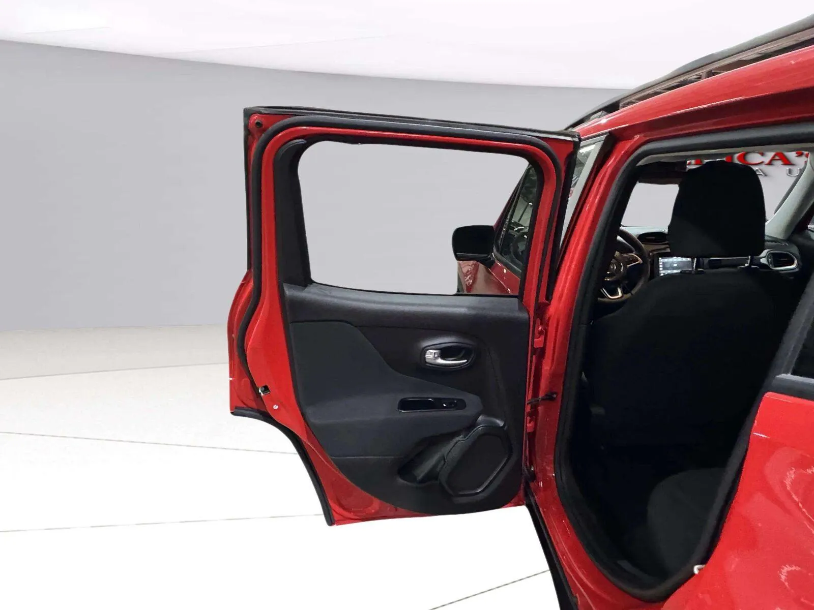 Jeep Renegade photo 38