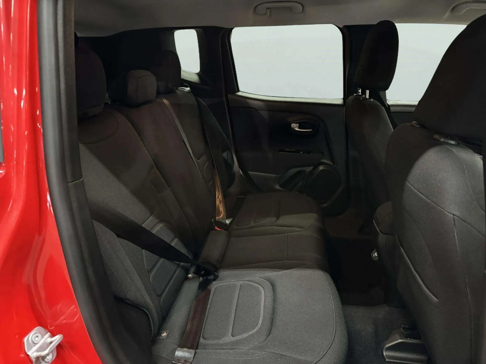 Jeep Renegade photo 48