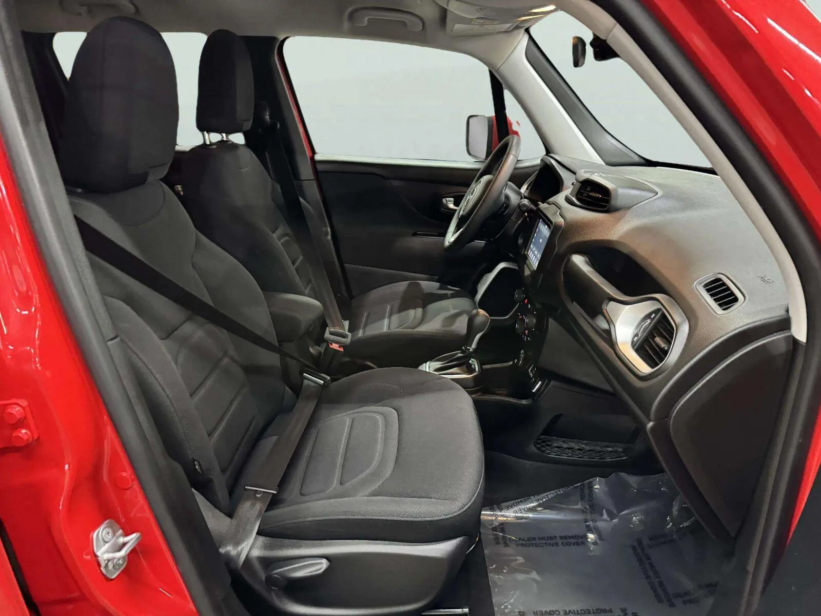 Jeep Renegade photo 52