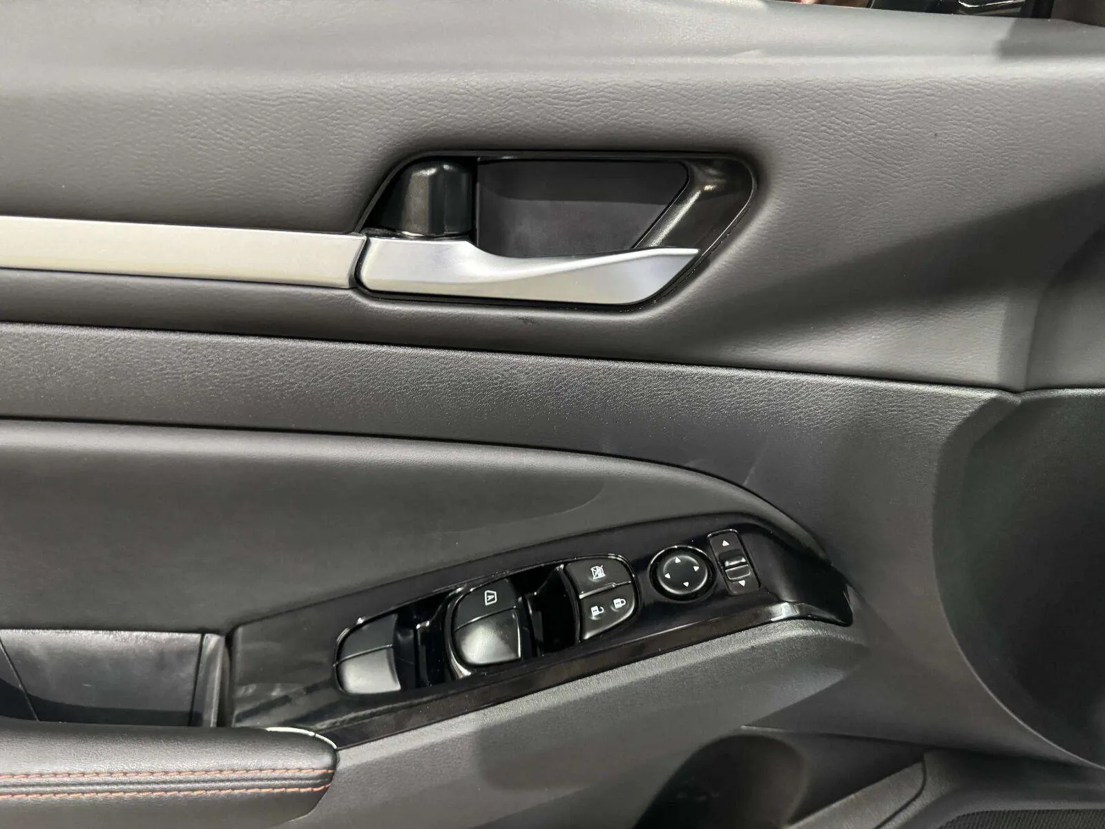 Nissan Altima photo 26