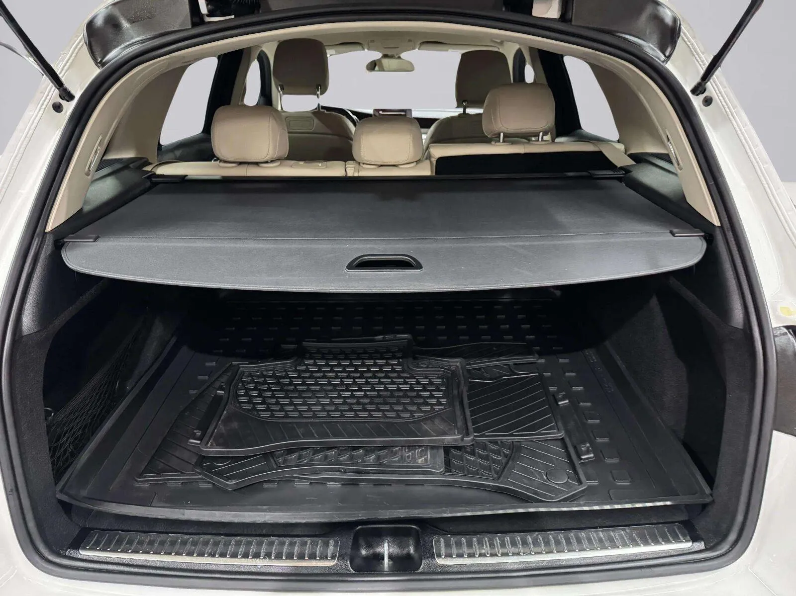 Mercedes-Benz GLC photo 46