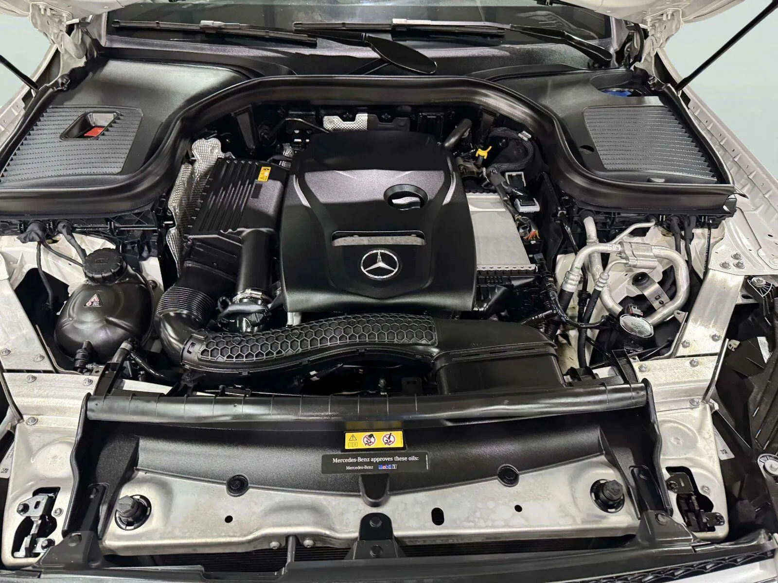 Mercedes-Benz GLC photo 58
