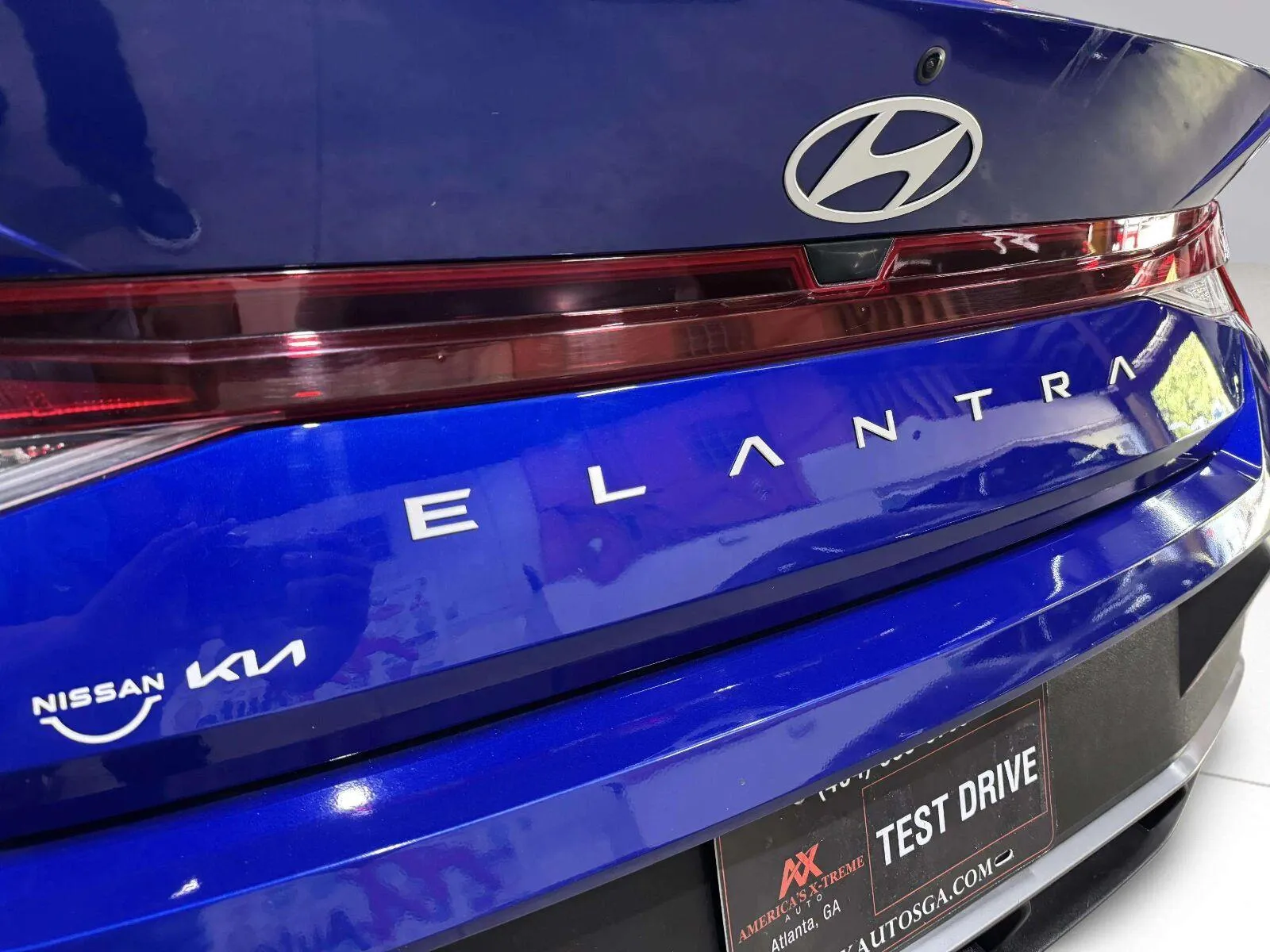 Hyundai Elantra photo 17