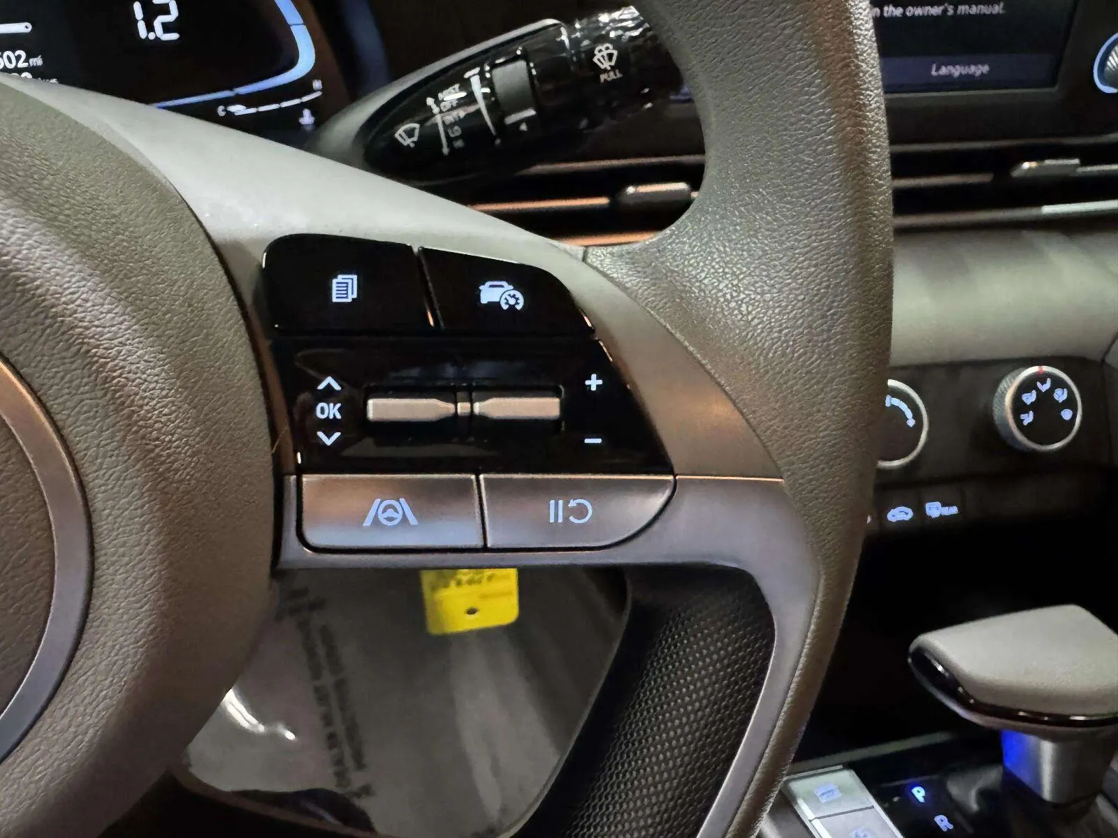 Hyundai Elantra photo 25