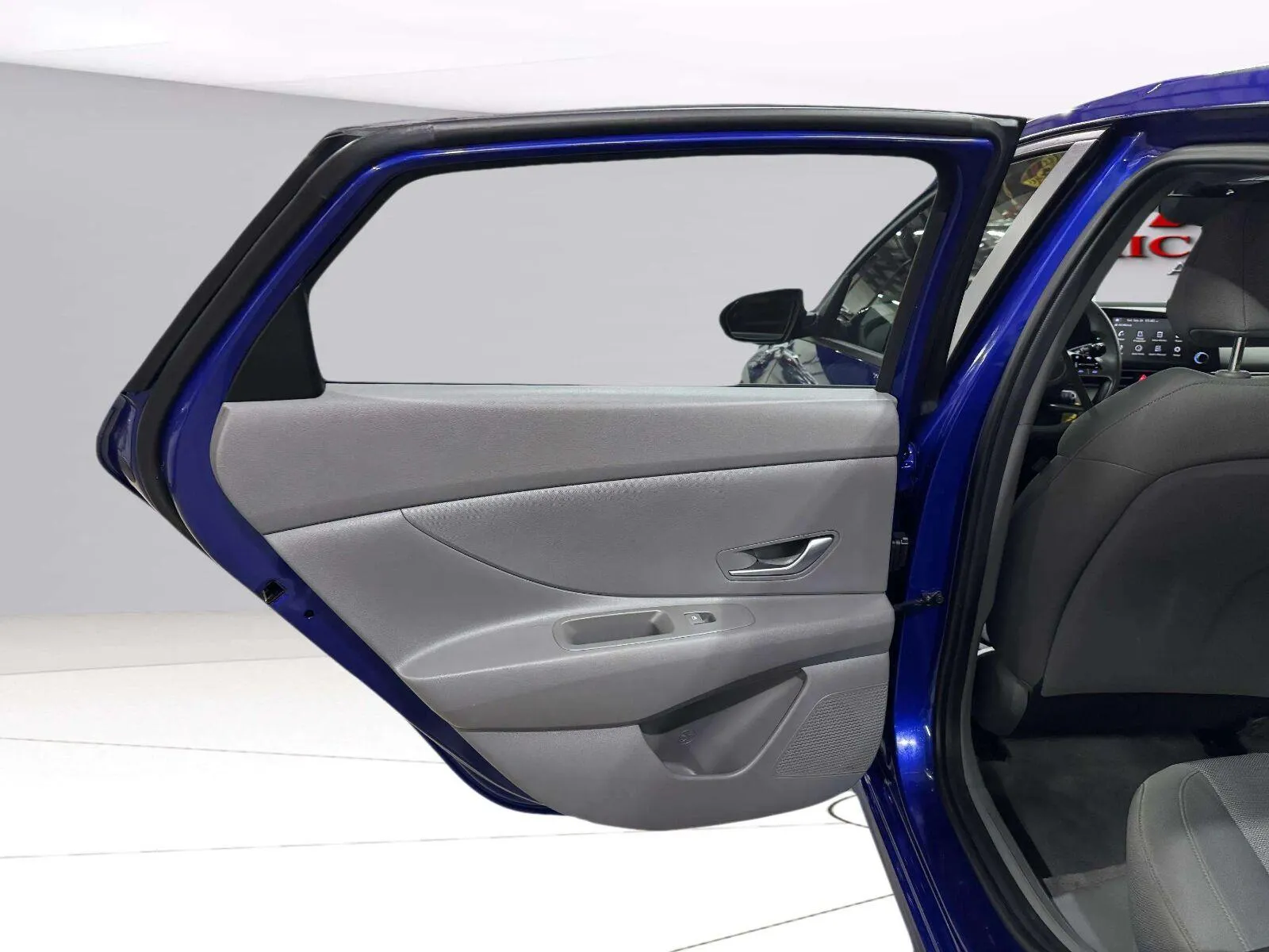 Hyundai Elantra photo 34