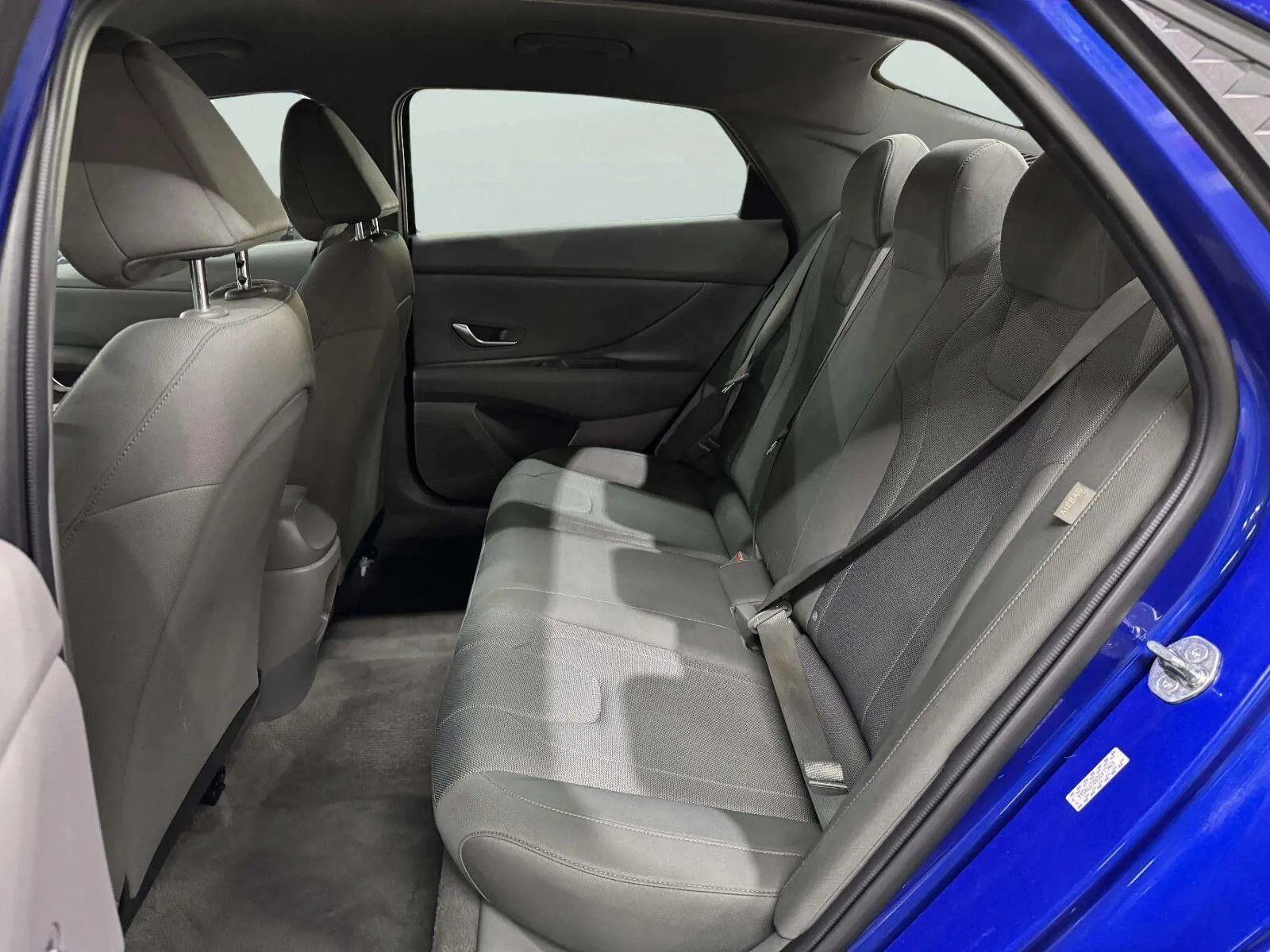 Hyundai Elantra photo 37