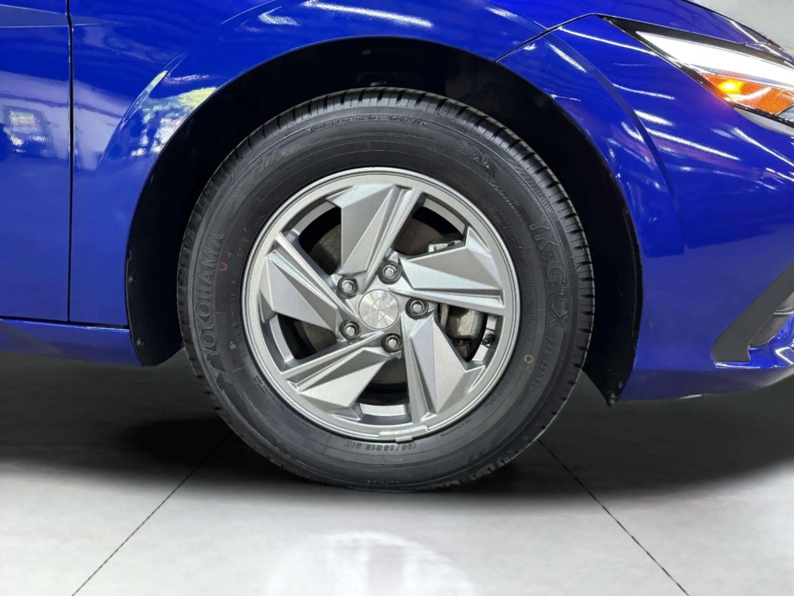 Hyundai Elantra photo 57