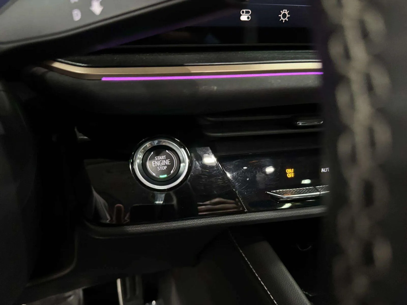 Buick Envision photo 36
