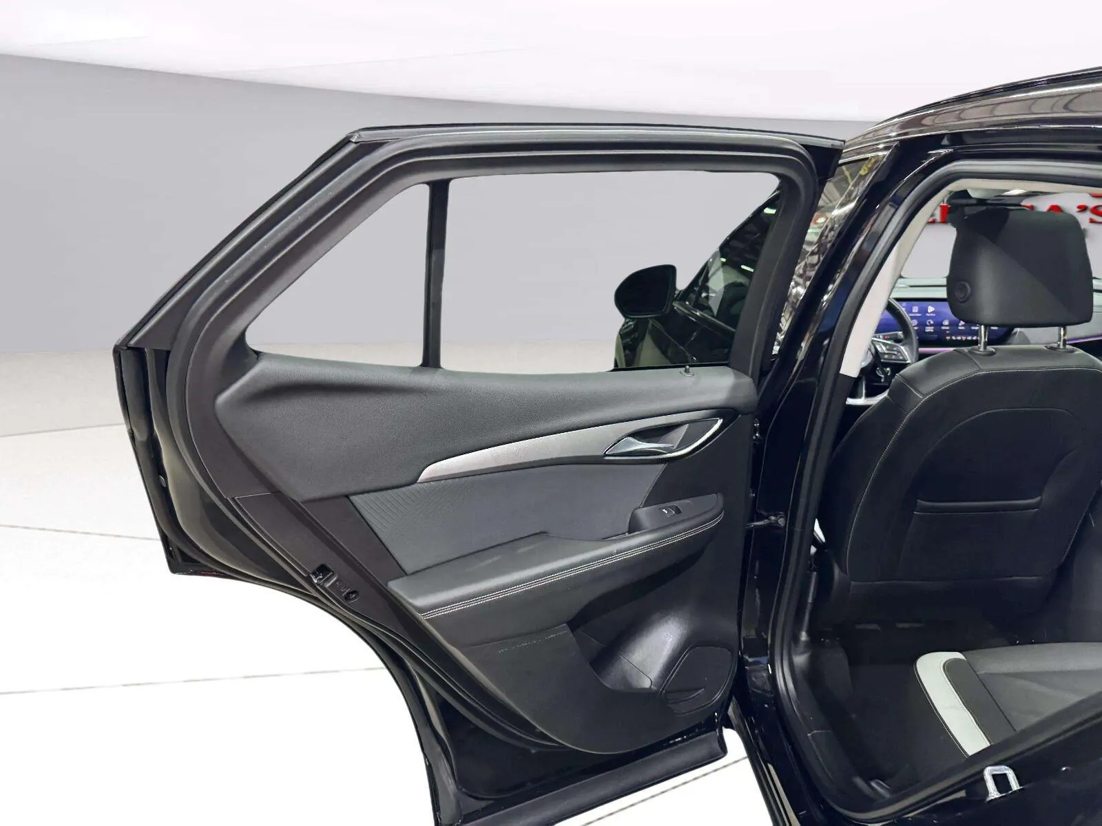 Buick Envision photo 41