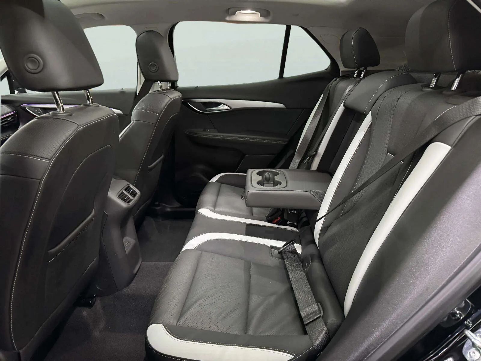 Buick Envision photo 44