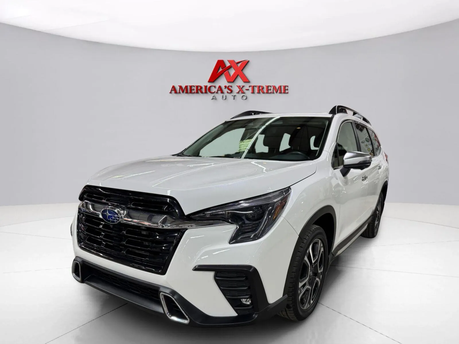 Subaru Ascent photo 2