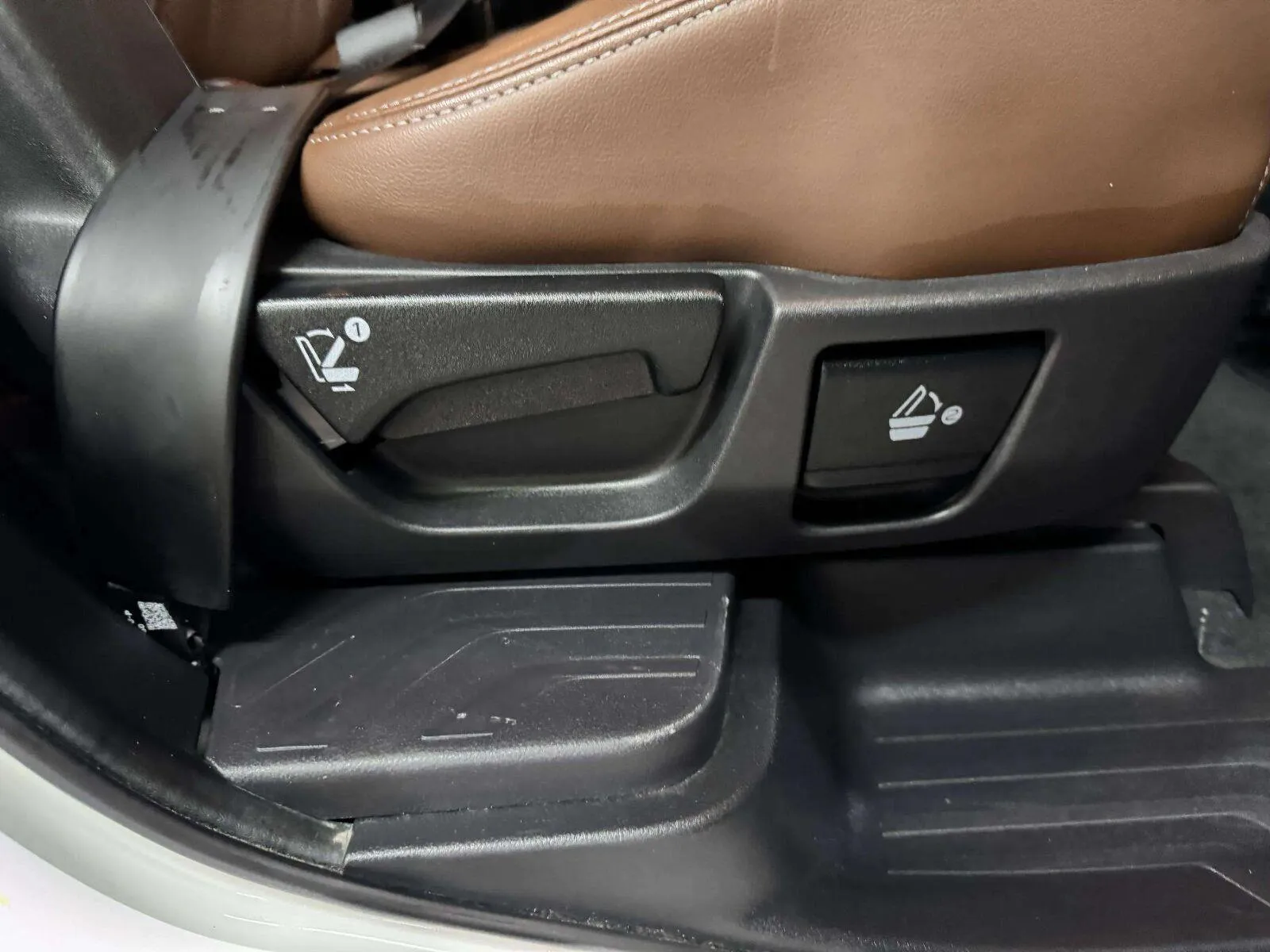 Subaru Ascent photo 40
