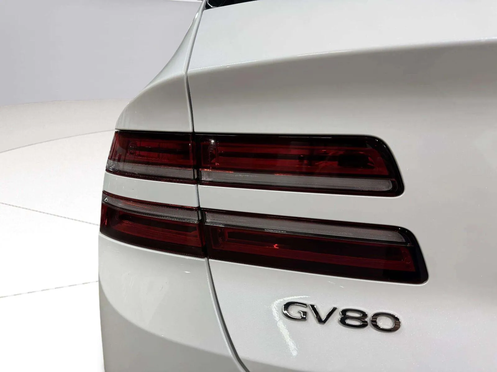 Genesis GV80 photo 15