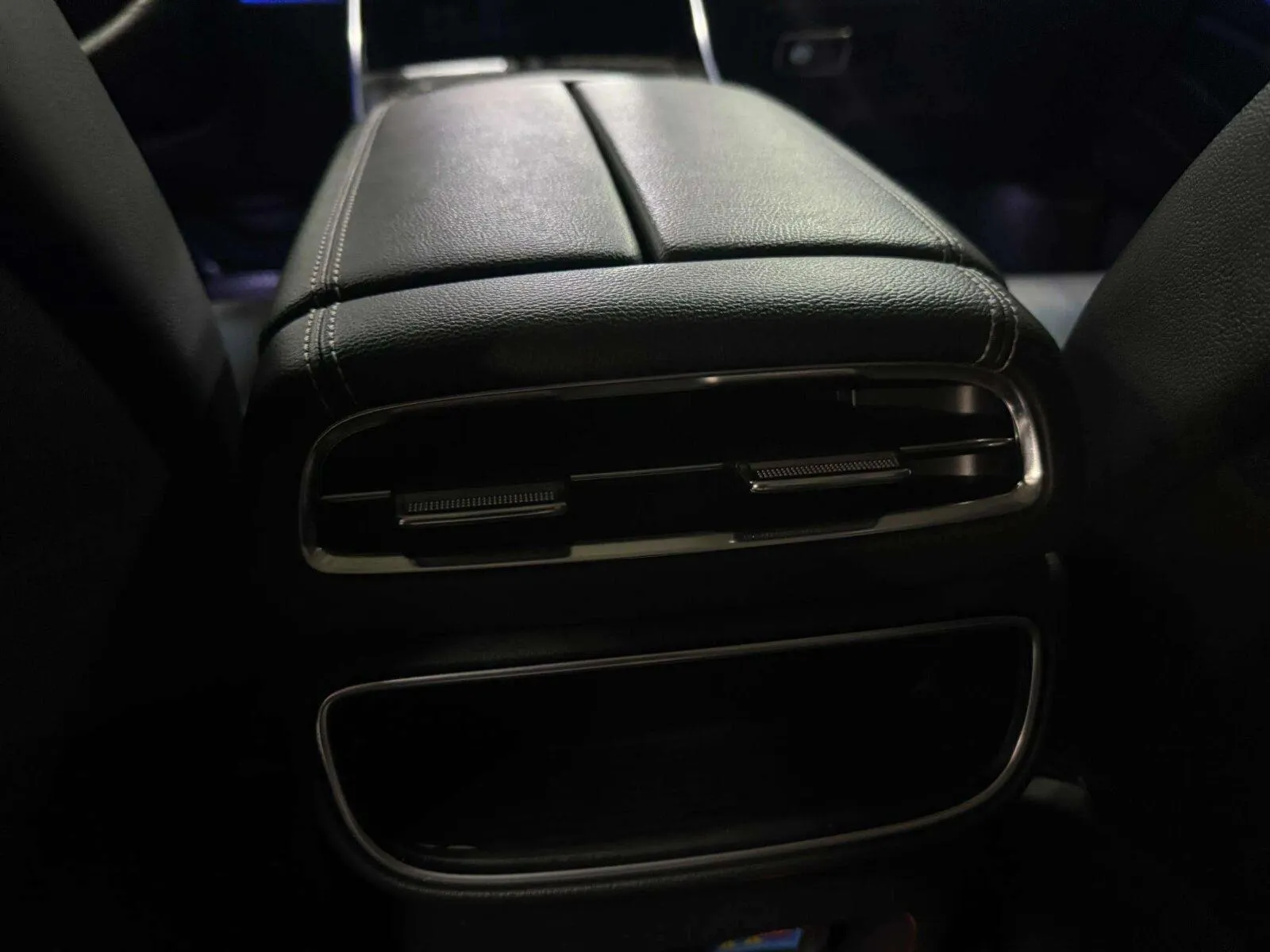 Genesis GV80 photo 38