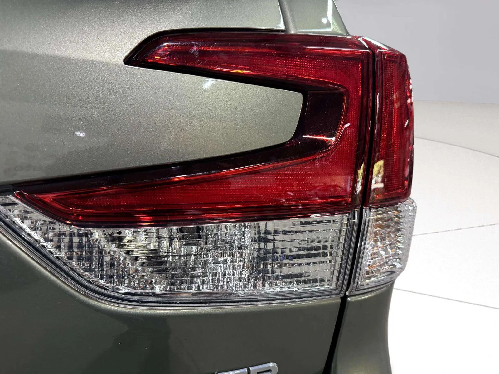 Subaru Forester photo 12