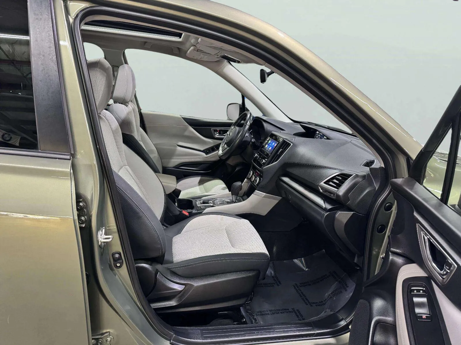 Subaru Forester photo 25