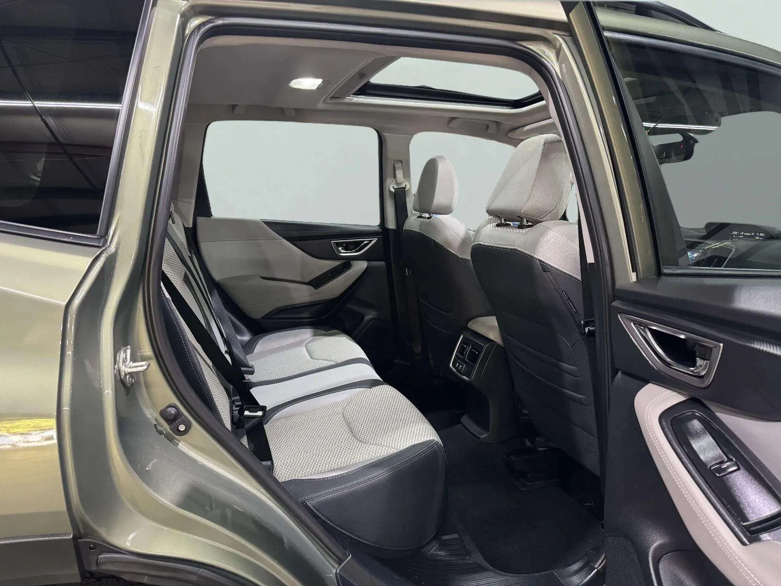Subaru Forester photo 28