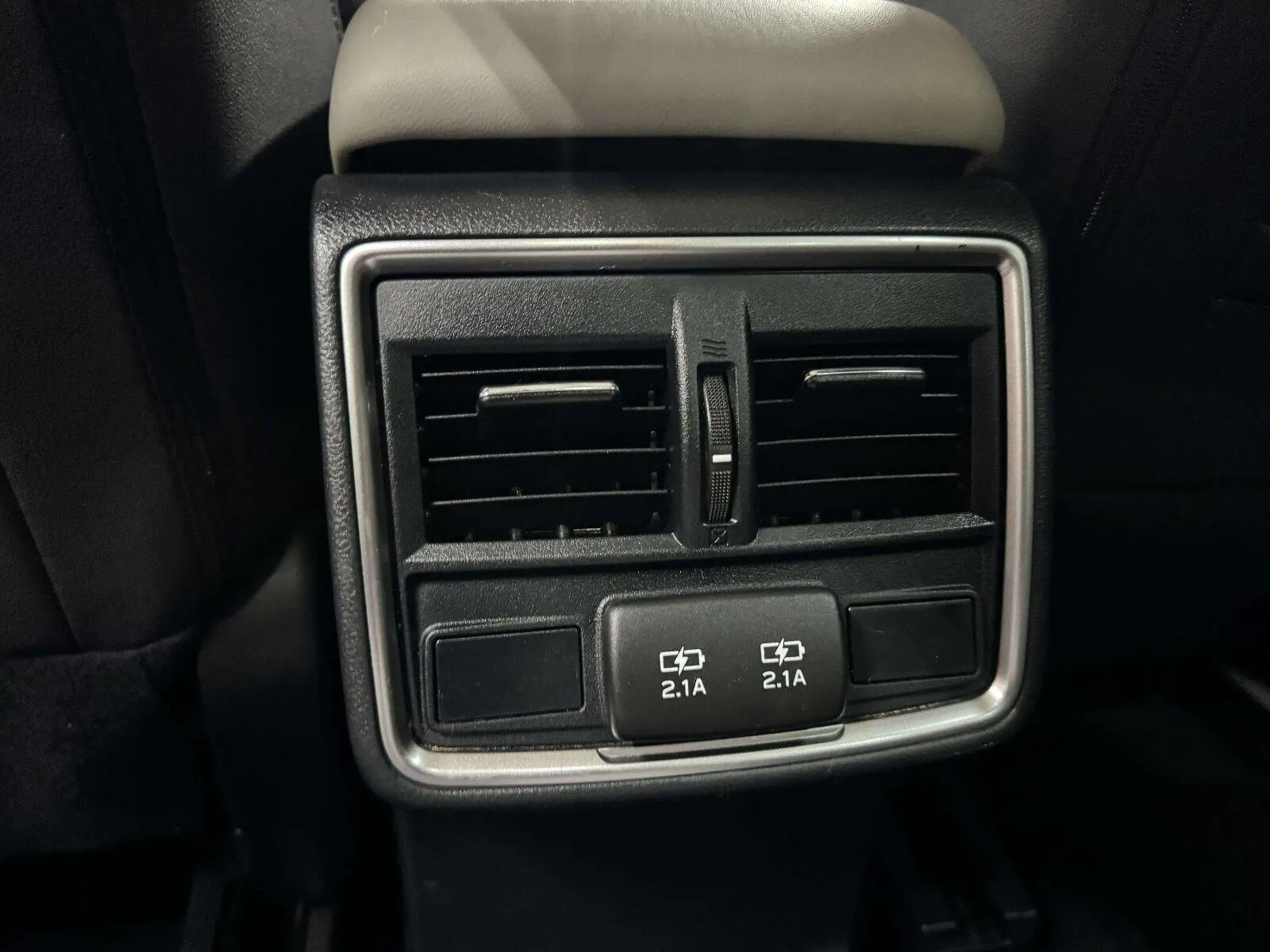 Subaru Forester photo 32