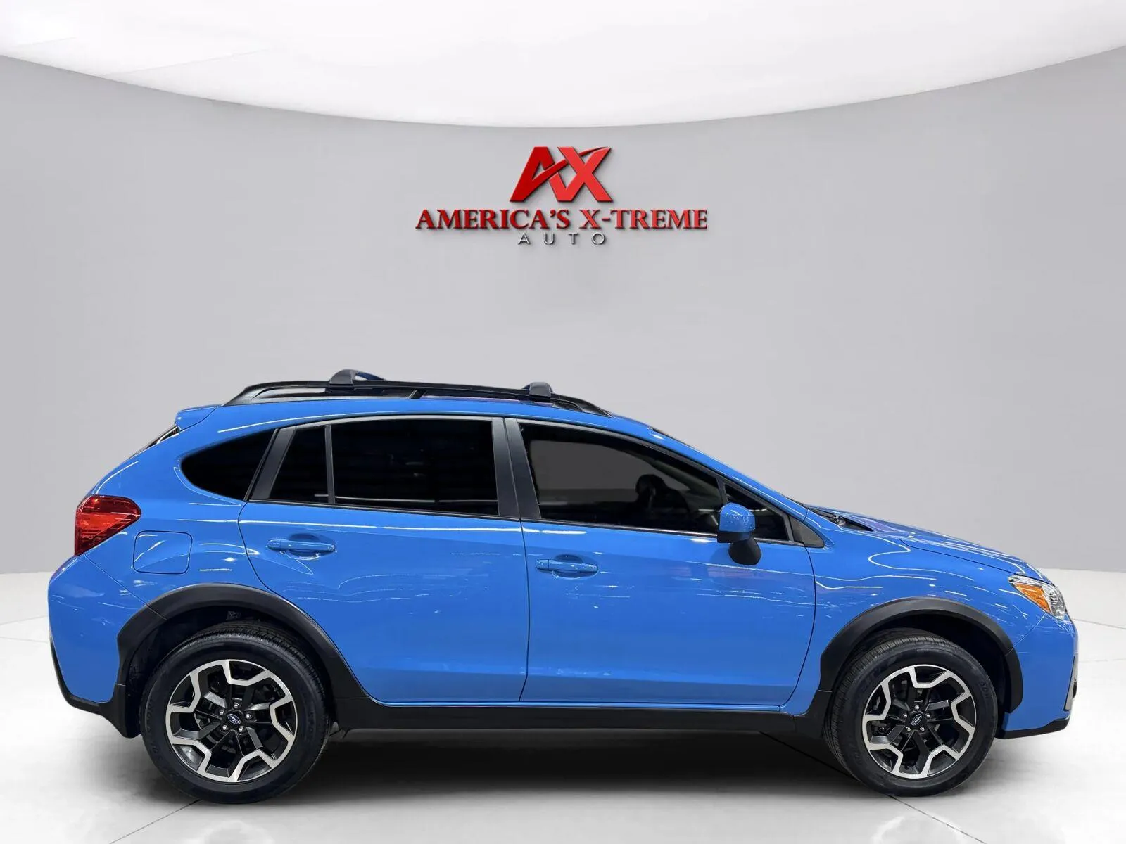 Subaru Crosstrek photo 8