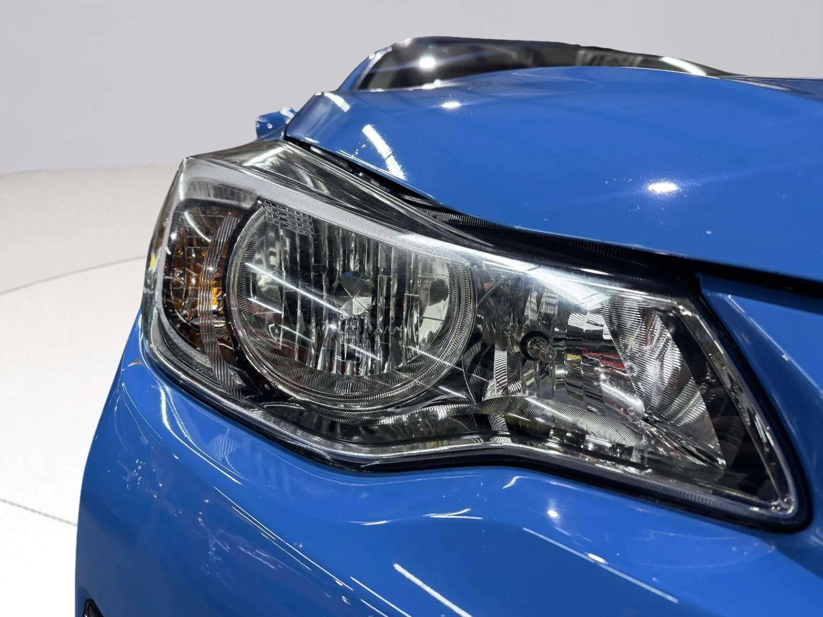 Subaru Crosstrek photo 13