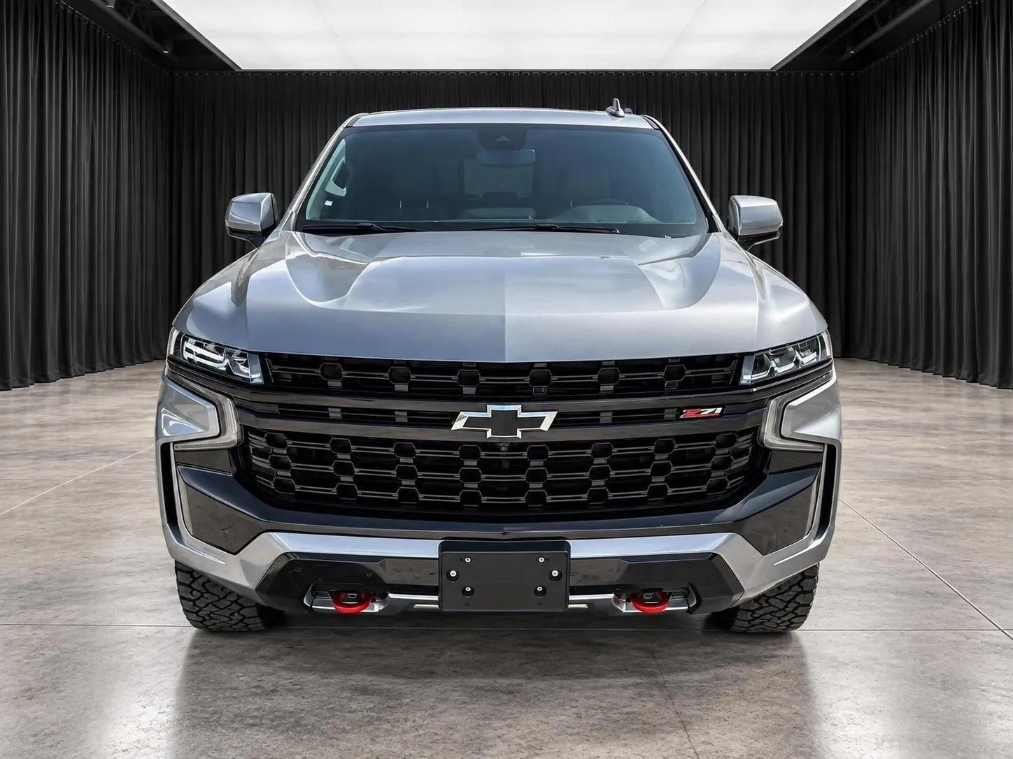 Chevrolet Suburban photo 10