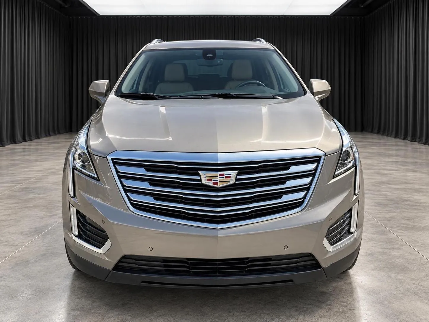 Cadillac XT5 photo 9