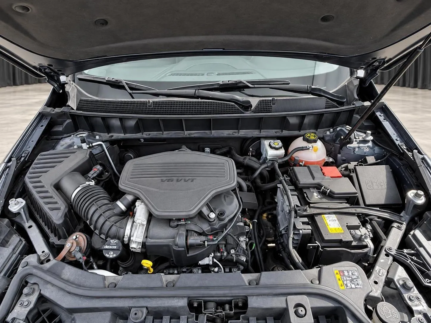 Cadillac XT5 photo 24